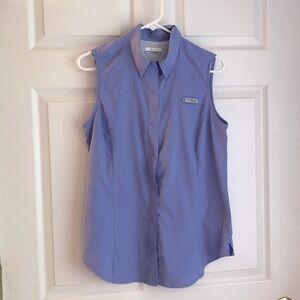 Columbia- Women’s periwinkle sleeveless snap closure blouse. Quick Dry. M/M
